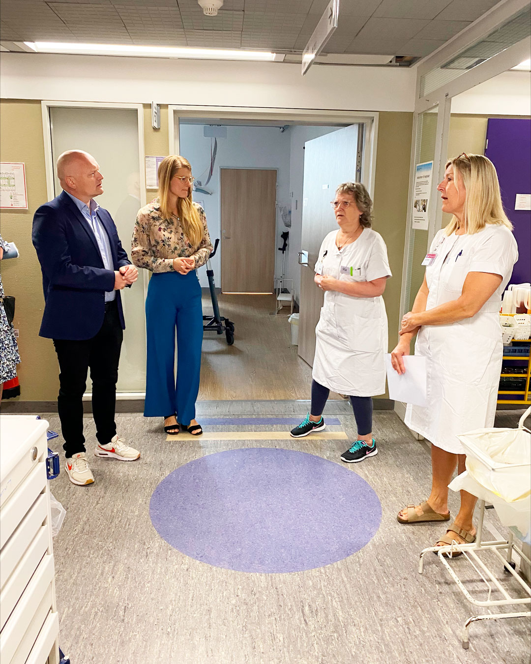 Minister taler med sygplejersker